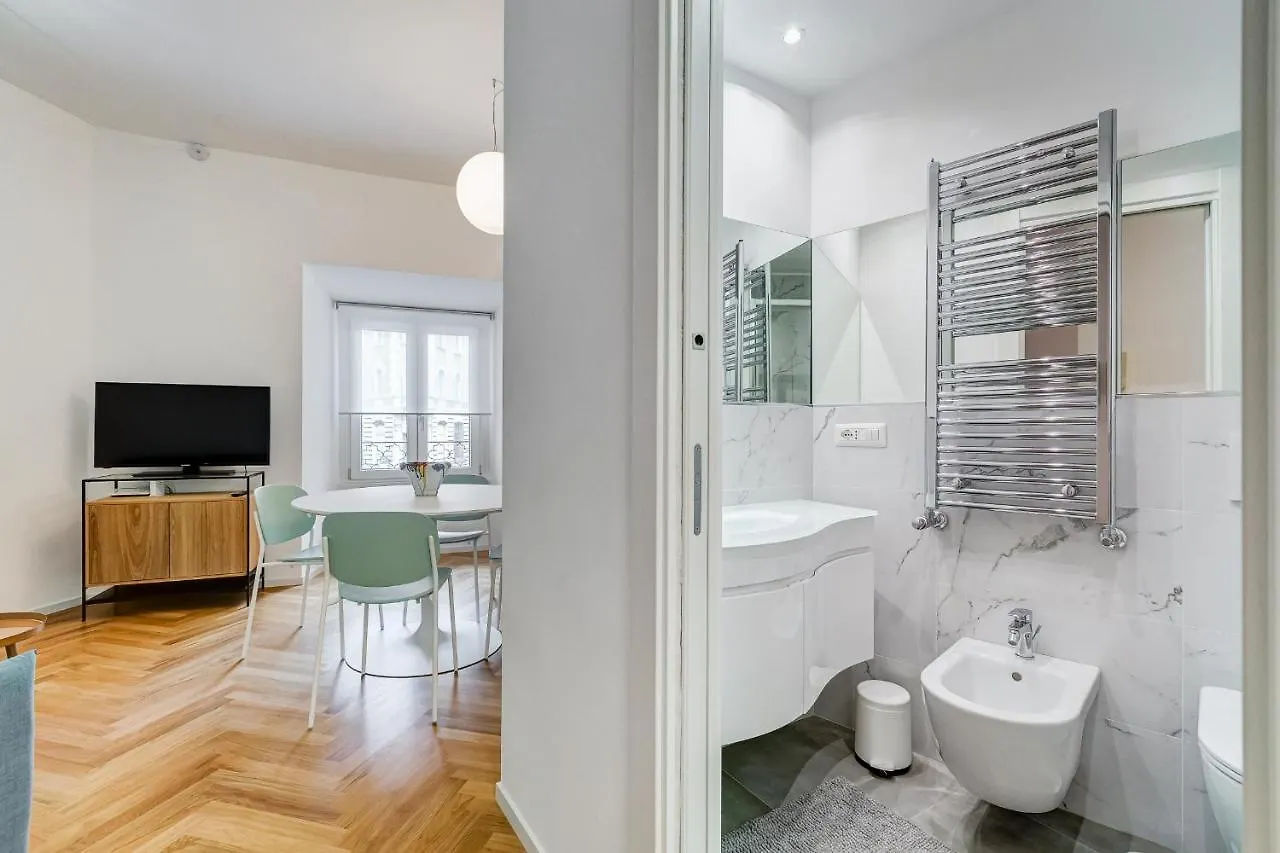 Apt In The Heart Of The City ローマ